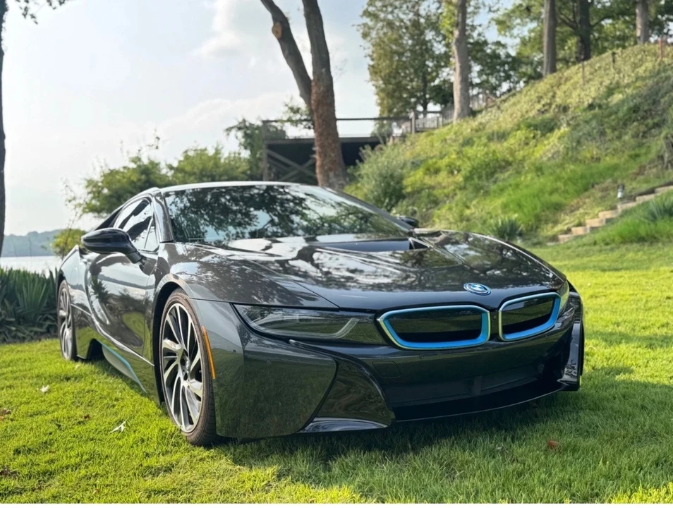 2014 BMW i8 - Image 18 of 21