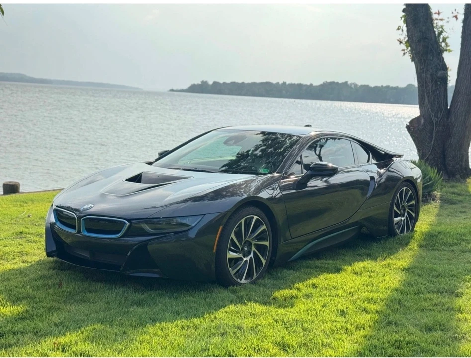 2014 BMW i8 - Image 9 of 21