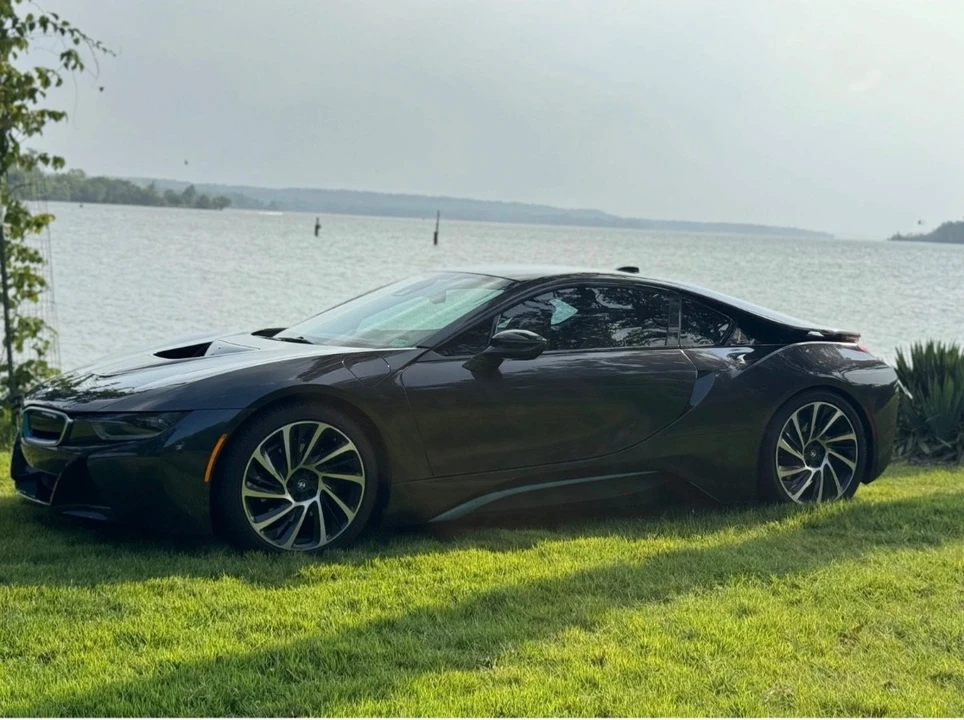 2014 BMW i8 - Image 8 of 21