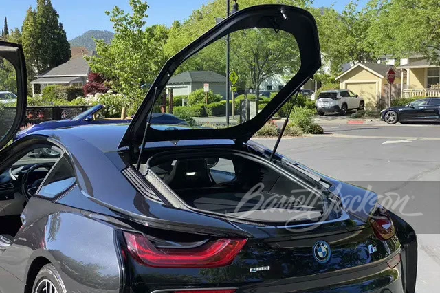 2014 BMW i8 - Image 4 of 12
