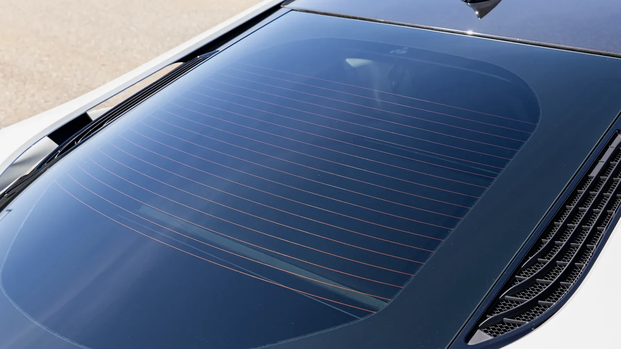 2014 BMW i8 - Image 18 of 31