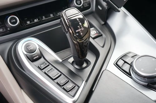 2014 BMW i8 - Image 15 of 20