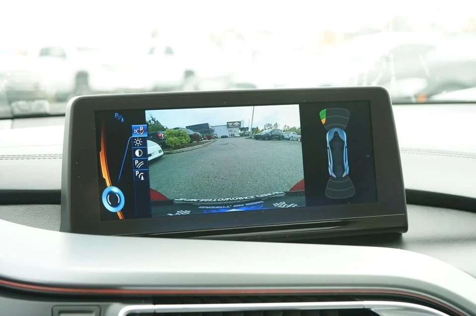 2014 BMW i8 - Image 17 of 17