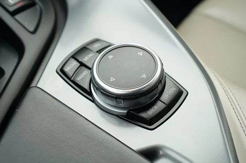 2014 BMW i8 - Image 14 of 20