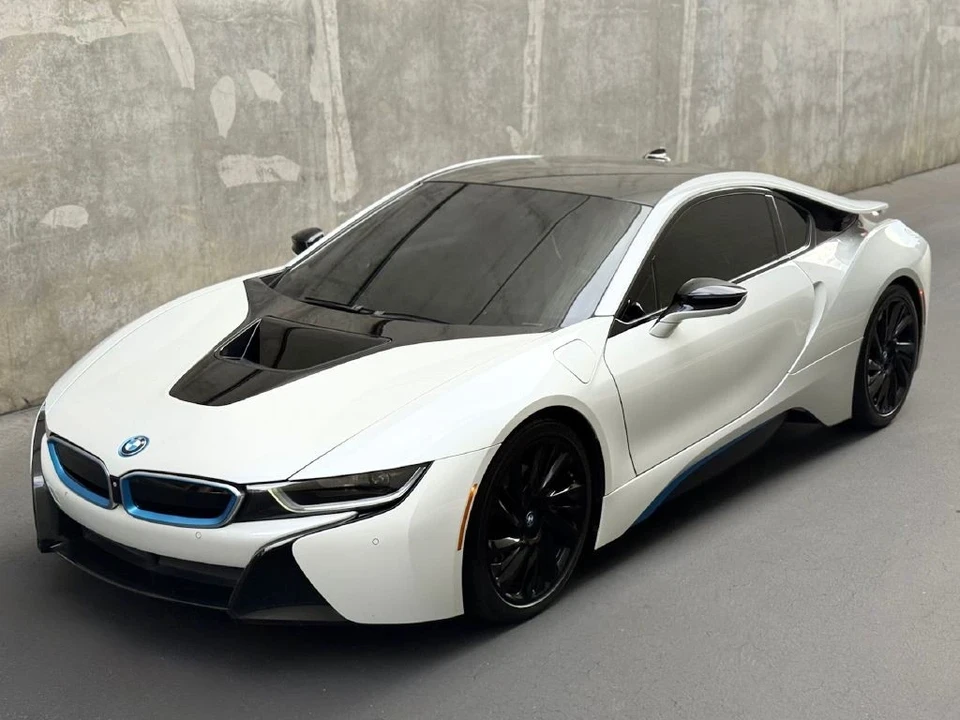 2014 BMW i8 - Image 3 of 21