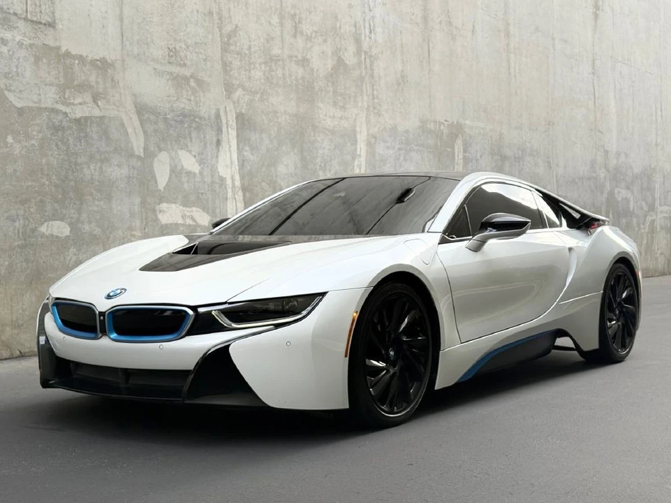 2014 BMW i8 - Image 2 of 21