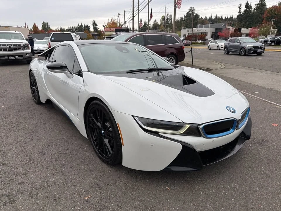 2014 BMW i8 - Image 11 of 20
