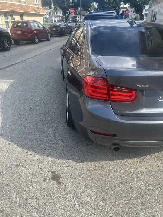 2014 BMW iX - Image 3 of 6