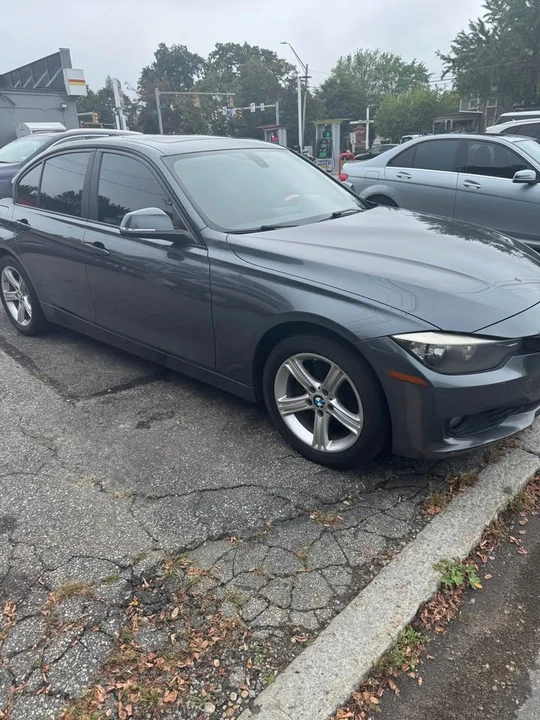 2014 BMW iX - Image 3 of 19