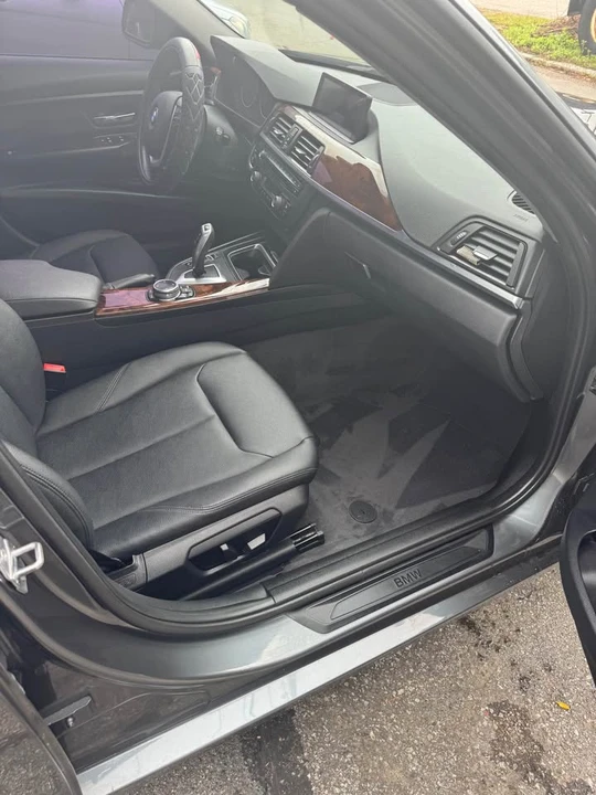 2014 BMW iX - Image 16 of 19