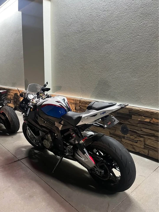 2014 BMW S1000 - Image 3 of 5