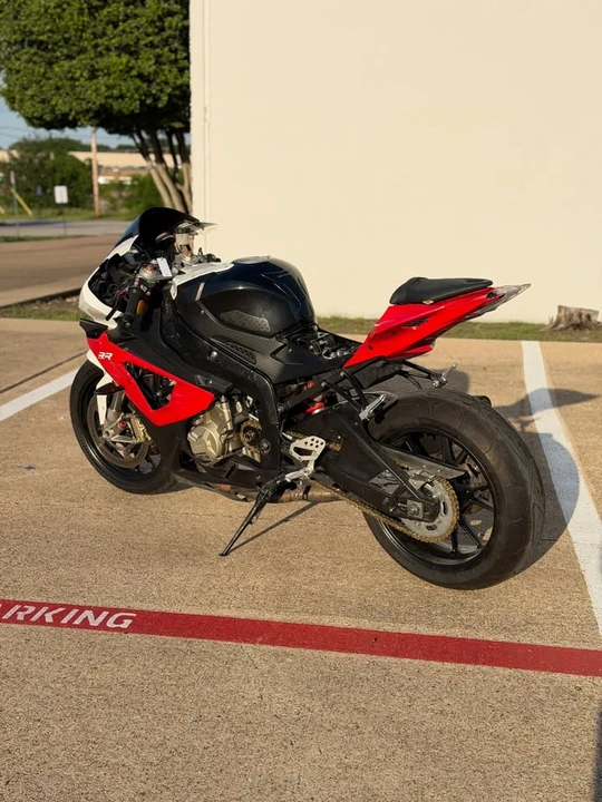 2014 BMW S1000 - Image 3 of 10