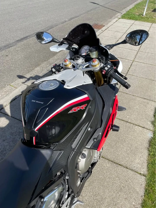 2014 BMW S1000 - Image 15 of 18