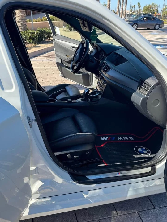 2014 BMW E84 X1 - Image 12 of 16