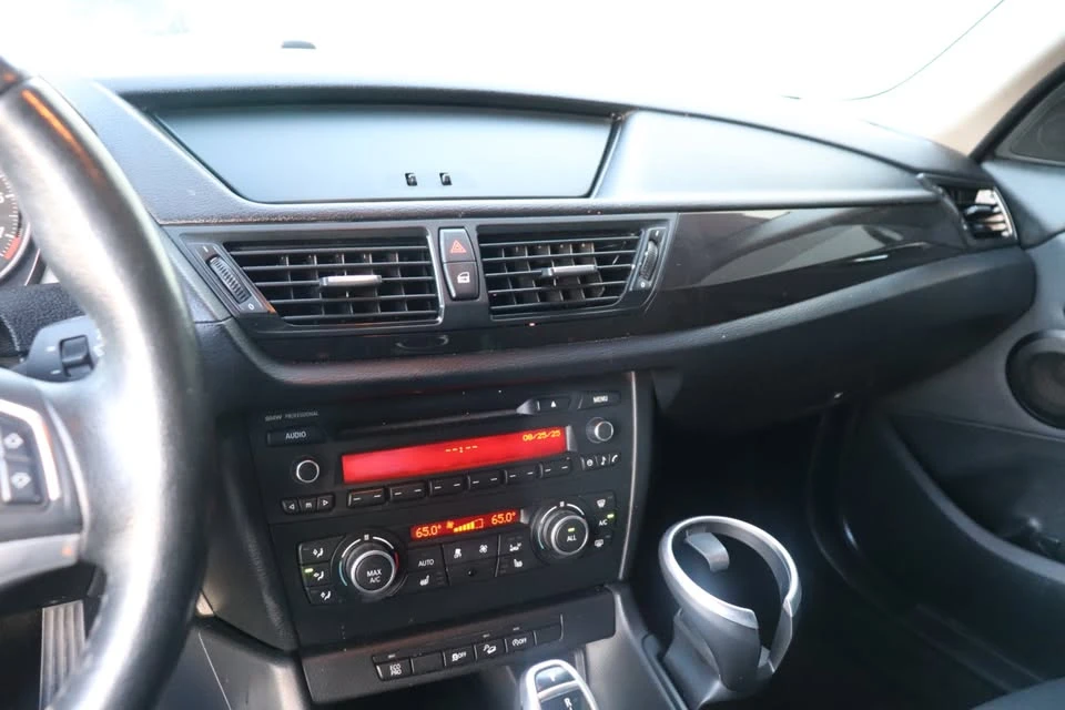 2014 BMW E84 X1 - Image 9 of 17