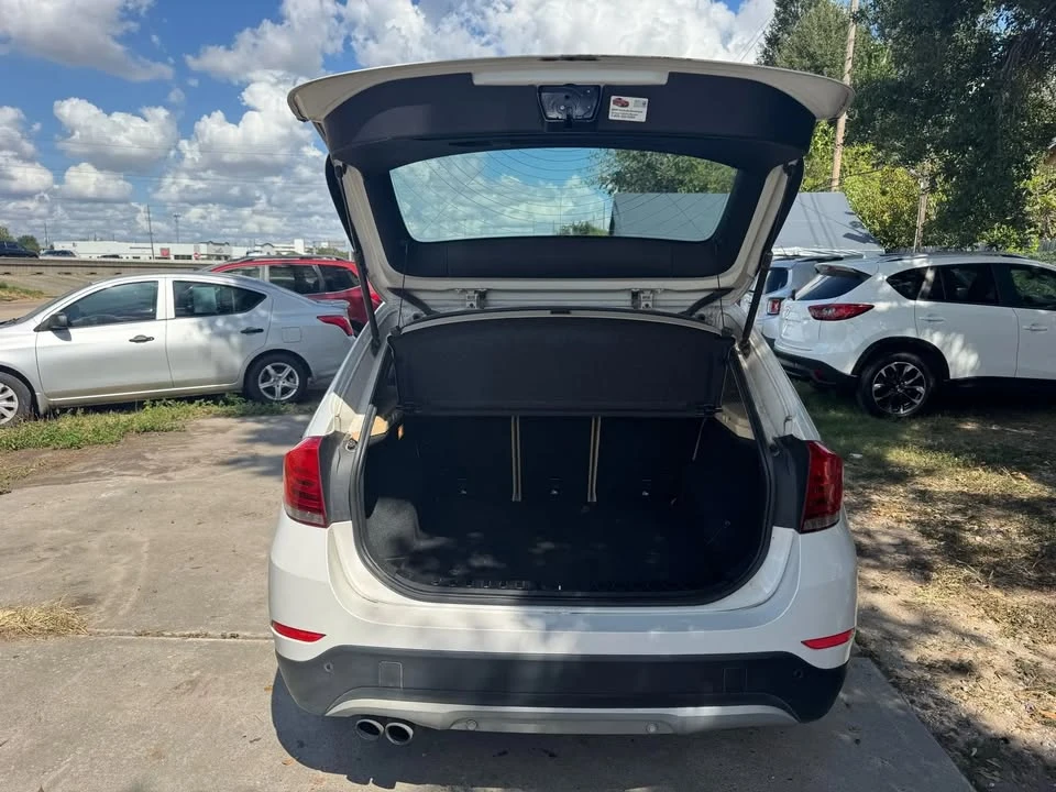 2014 BMW E84 X1 - Image 11 of 18