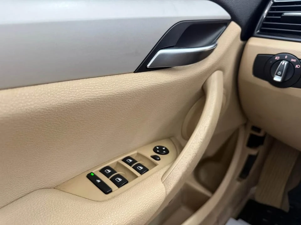 2014 BMW E84 X1 - Image 15 of 20