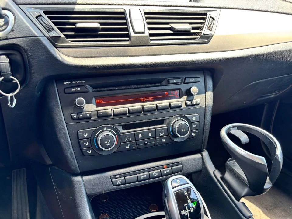 2014 BMW E84 X1 - Image 9 of 14