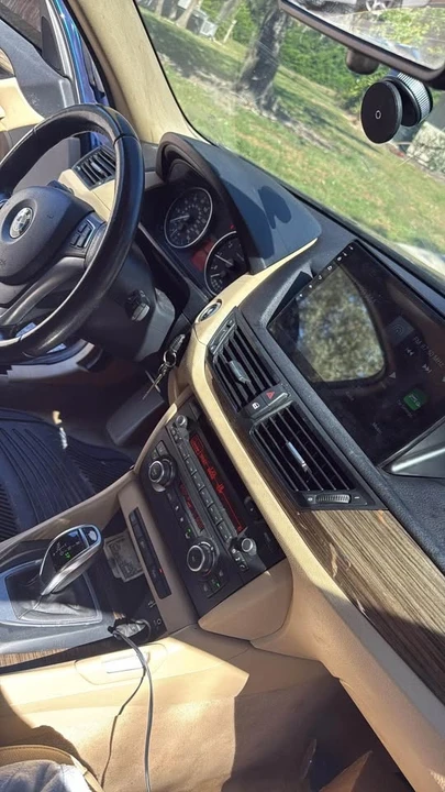 2014 BMW E84 X1 - Image 7 of 12