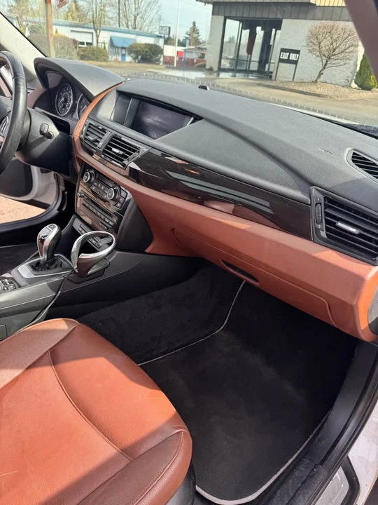 2014 BMW E84 X1 - Image 8 of 10