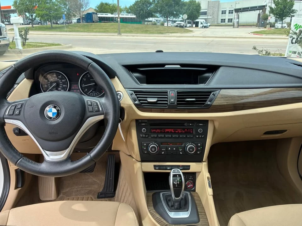 2014 BMW E84 X1 - Image 9 of 14