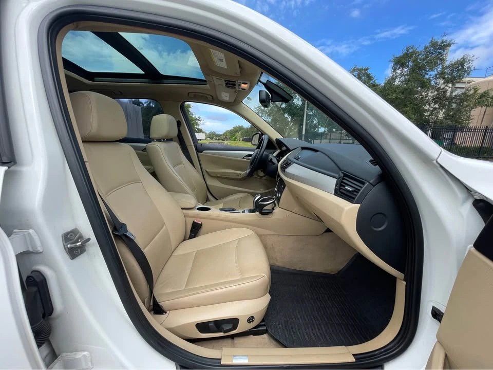 2014 BMW E84 X1 - Image 10 of 16