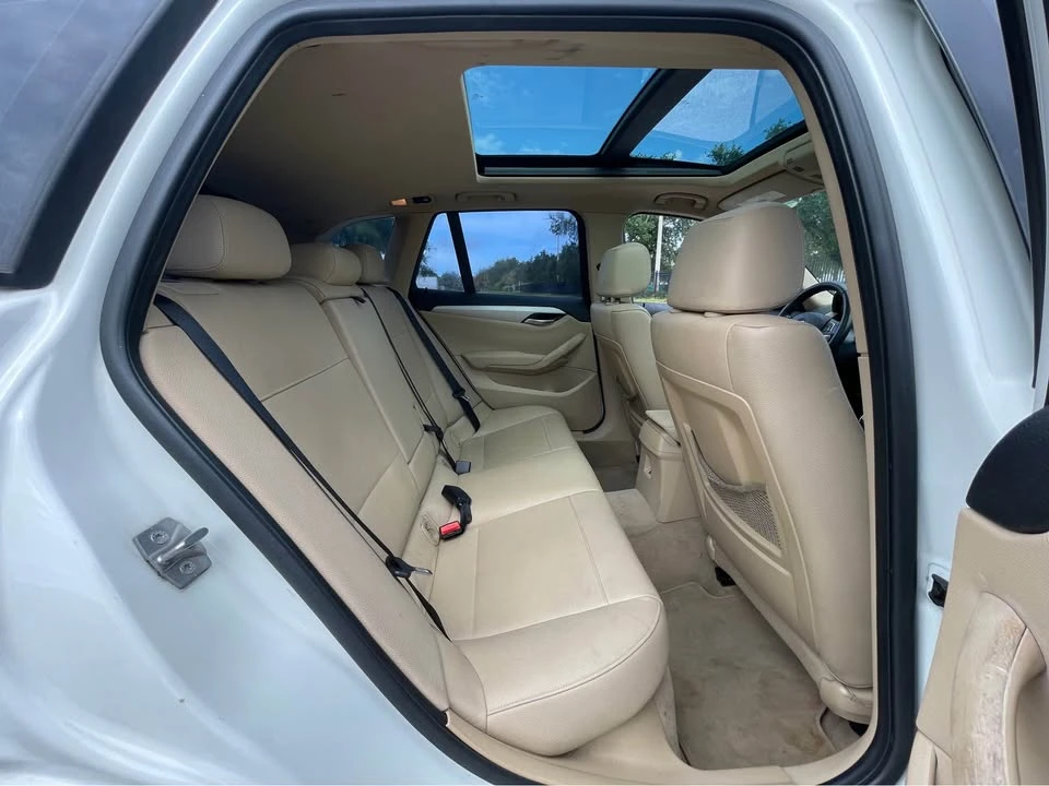 2014 BMW E84 X1 - Image 9 of 16