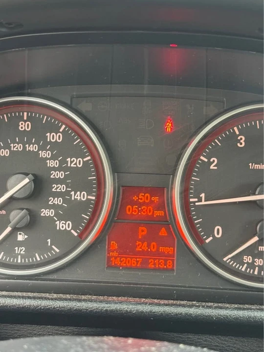 2014 BMW E84 X1 - Image 14 of 18