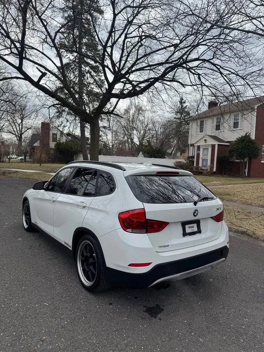 2014 BMW E84 X1 - Image 5 of 15