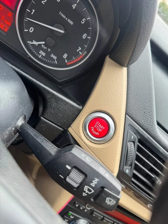 2014 BMW E84 X1 - Image 12 of 15