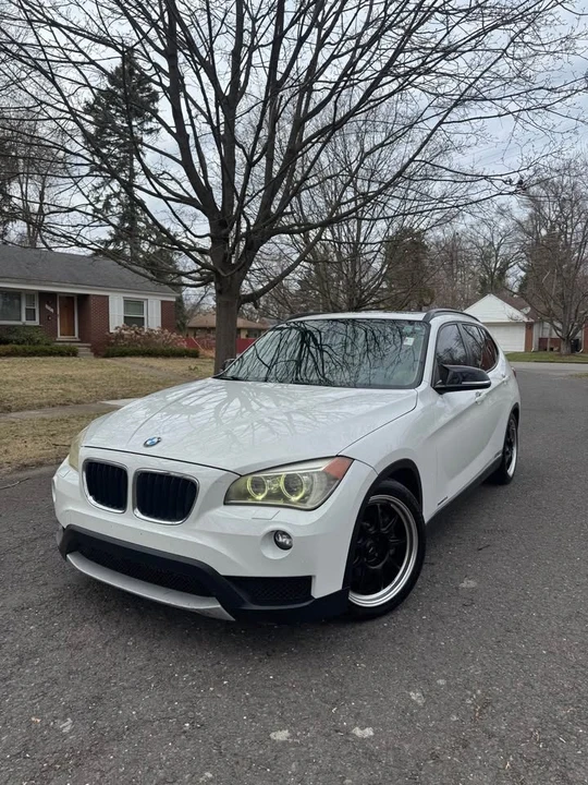 2014 BMW E84 X1 - Image 2 of 15