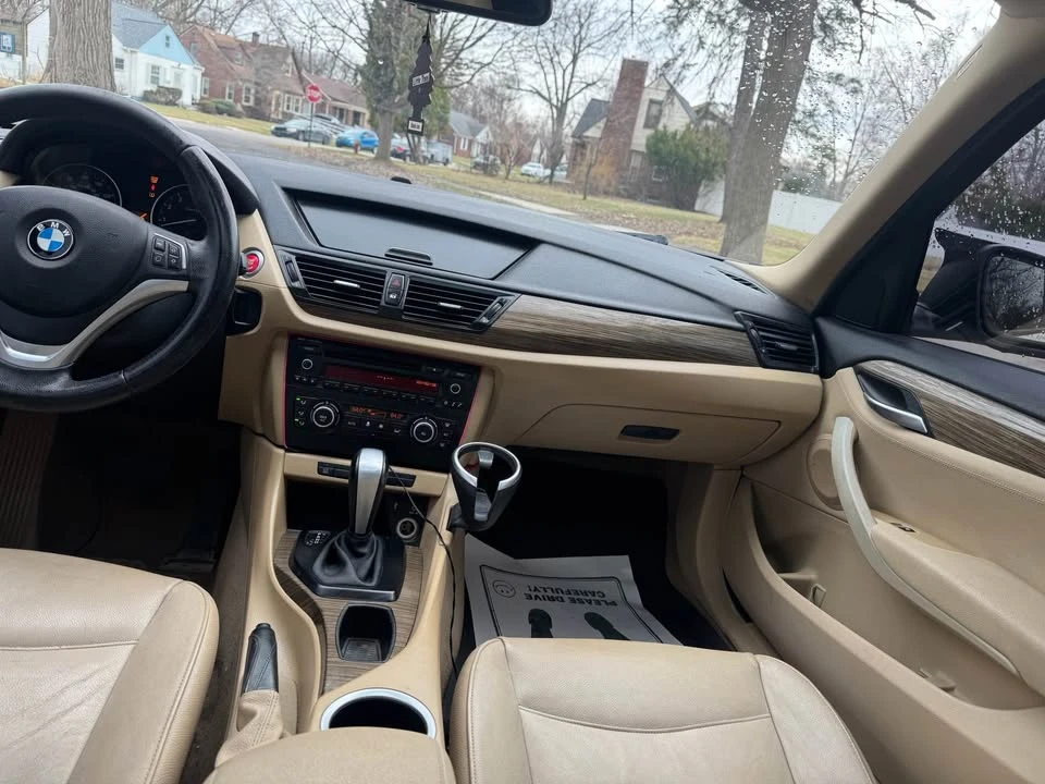 2014 BMW E84 X1 - Image 10 of 15