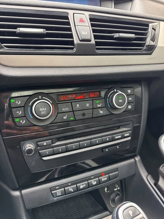 2014 BMW E84 X1 - Image 16 of 19