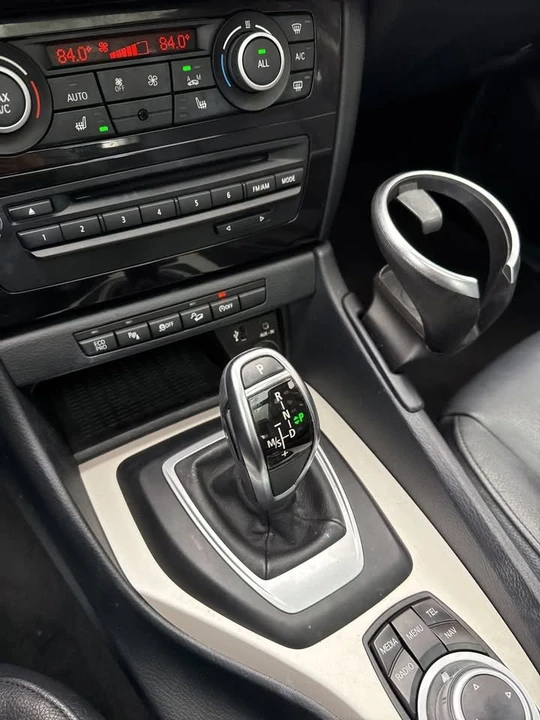 2014 BMW E84 X1 - Image 14 of 19