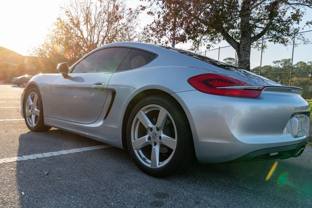 2014 Porsche 981 Cayman - Image 11 of 31