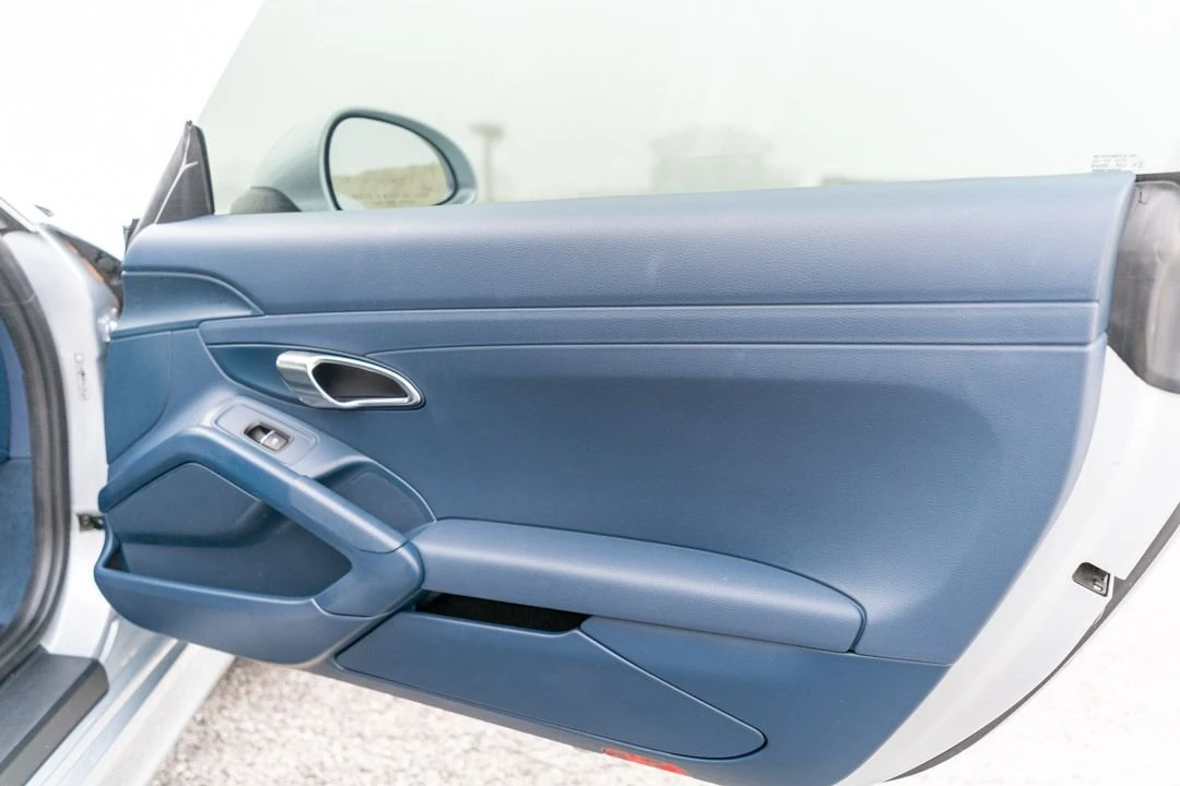 2014 Porsche 981 Cayman - Image 31 of 31