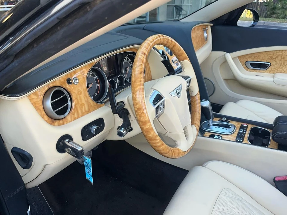 2014 Bentley Continental GTC - Image 31 of 31