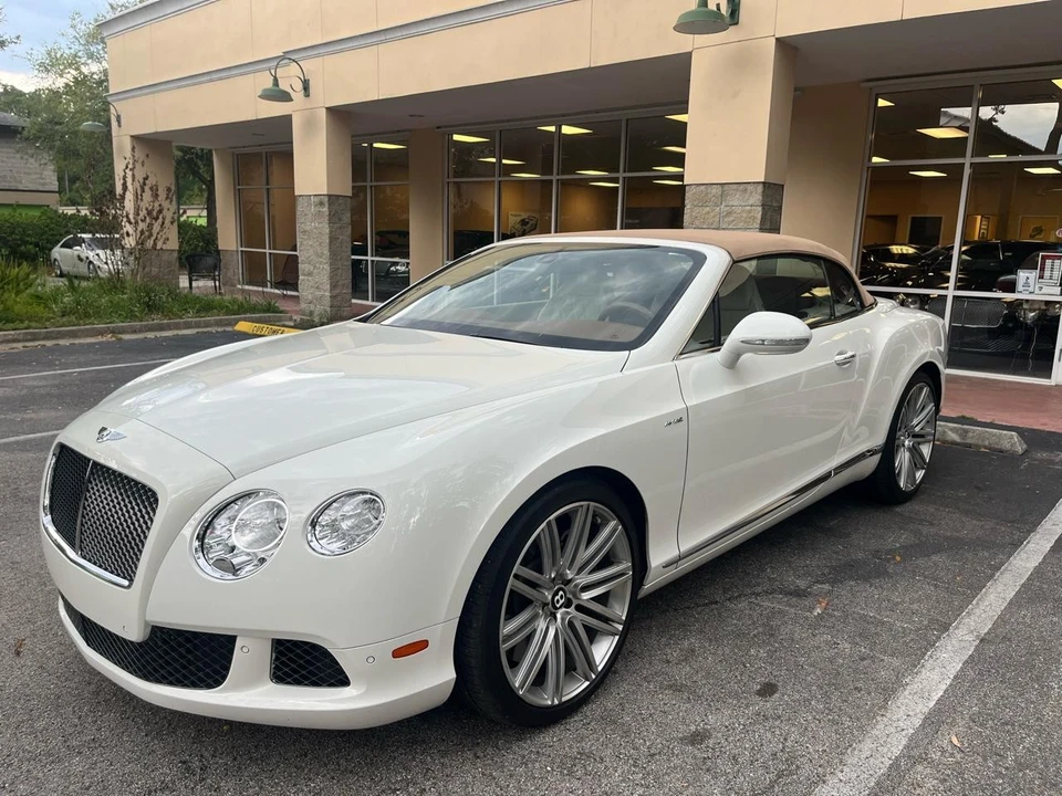 2014 Bentley Continental GT 2nd Gen - Image 26 of 31