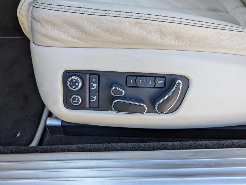 2014 Bentley Continental GTC - Image 14 of 31