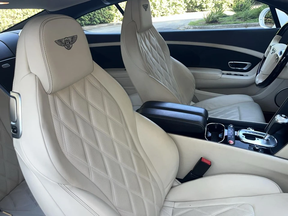 2014 Bentley Continental GT 2nd Gen - Image 27 of 31