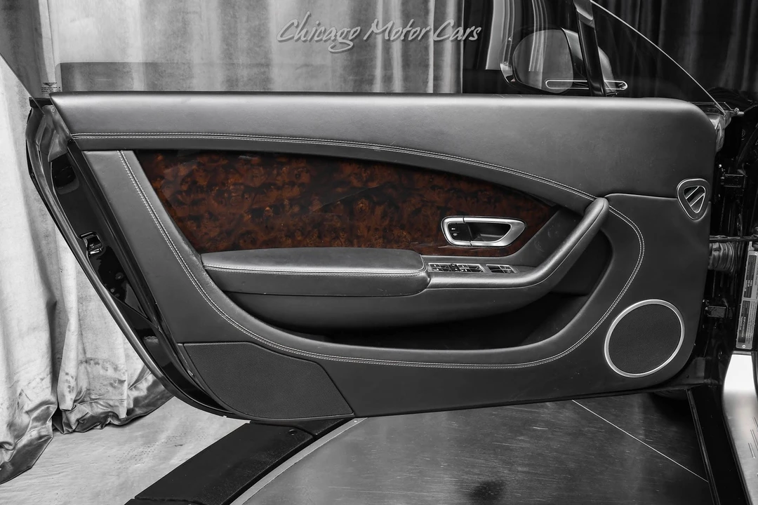 2014 Bentley - Image 25 of 31