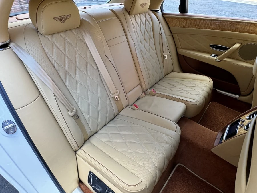 2014 Bentley Continental Flying Spur - Image 9 of 14