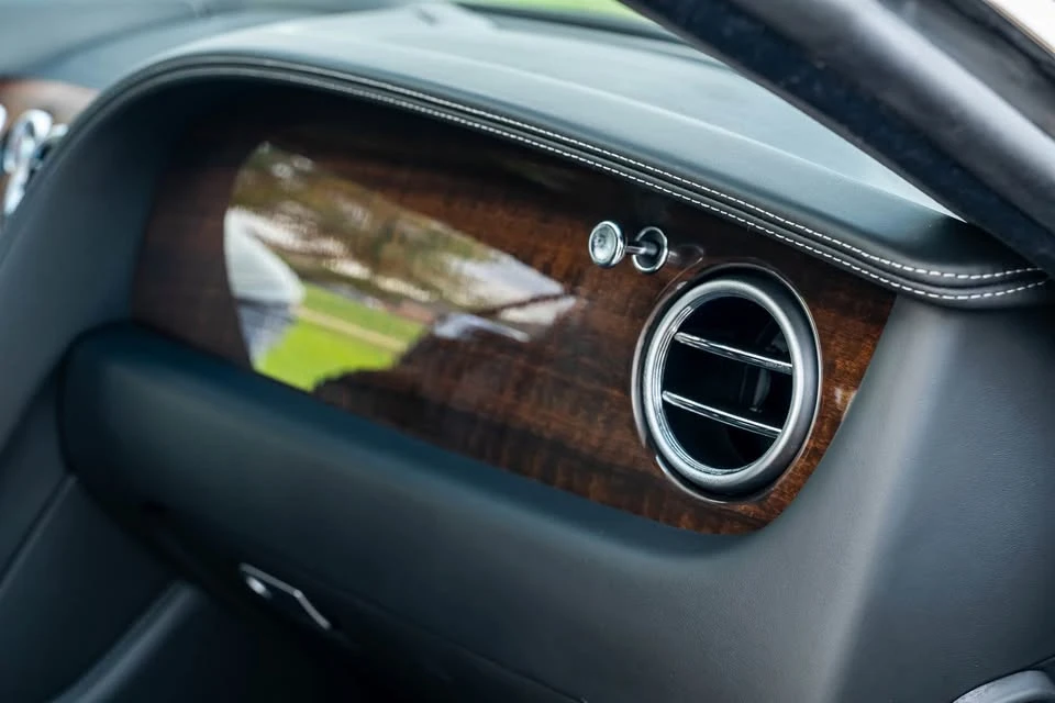 2014 Bentley Continental GT V8 2nd Gen - Image 19 of 20