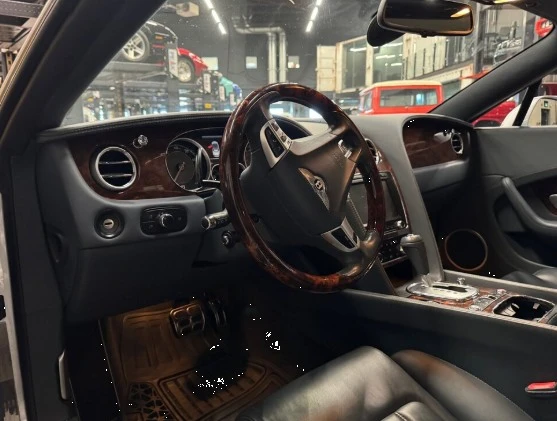 2014 Bentley Continental GT 2nd Gen - Image 4 of 5