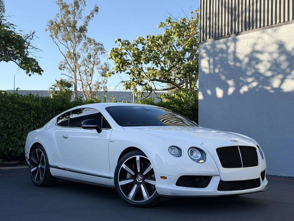 2014 Bentley Continental GT V8 2nd Gen - Image 2 of 31