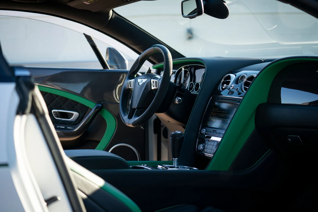 2014 Bentley Continental GT 2nd Gen - Image 2 of 31
