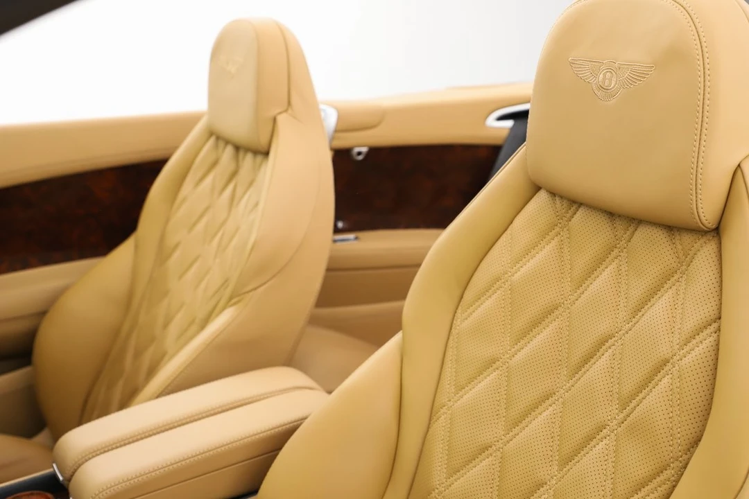 2014 Bentley Continental GTC - Image 14 of 31