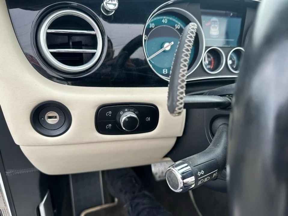 2014 Bentley Continental GTC - Image 17 of 19
