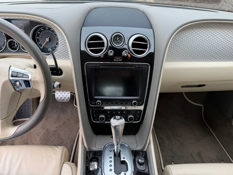 2014 Bentley Continental GTC - Image 9 of 21
