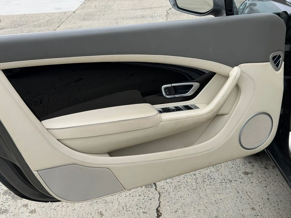 2014 Bentley Continental GTC - Image 19 of 21